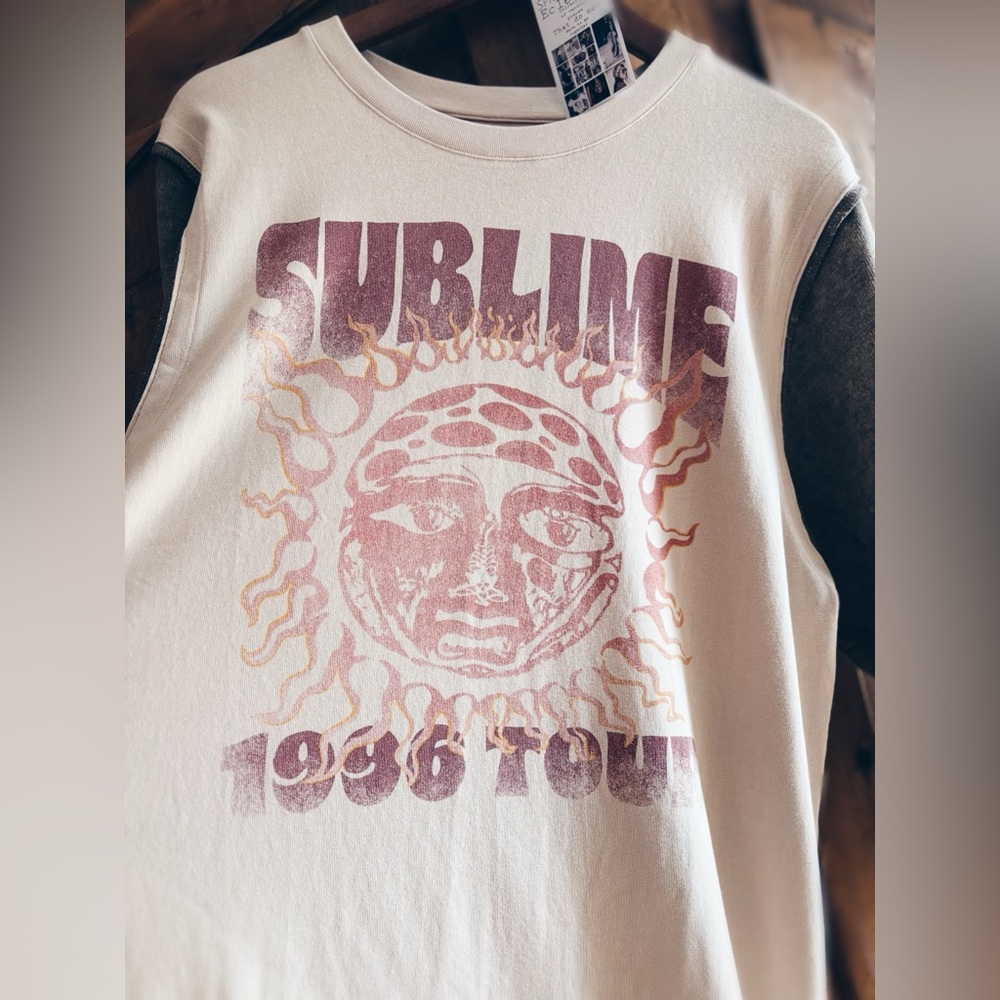 T- Shirt  Dress  Artisan - Picture 6 of 13